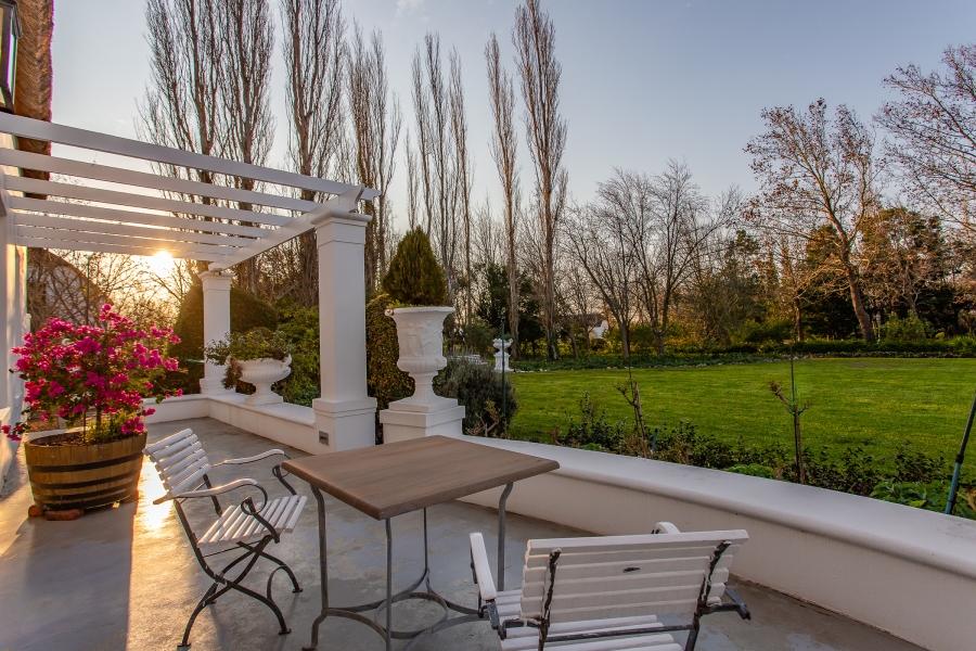 3 Bedroom Property for Sale in Deltacrest Western Cape